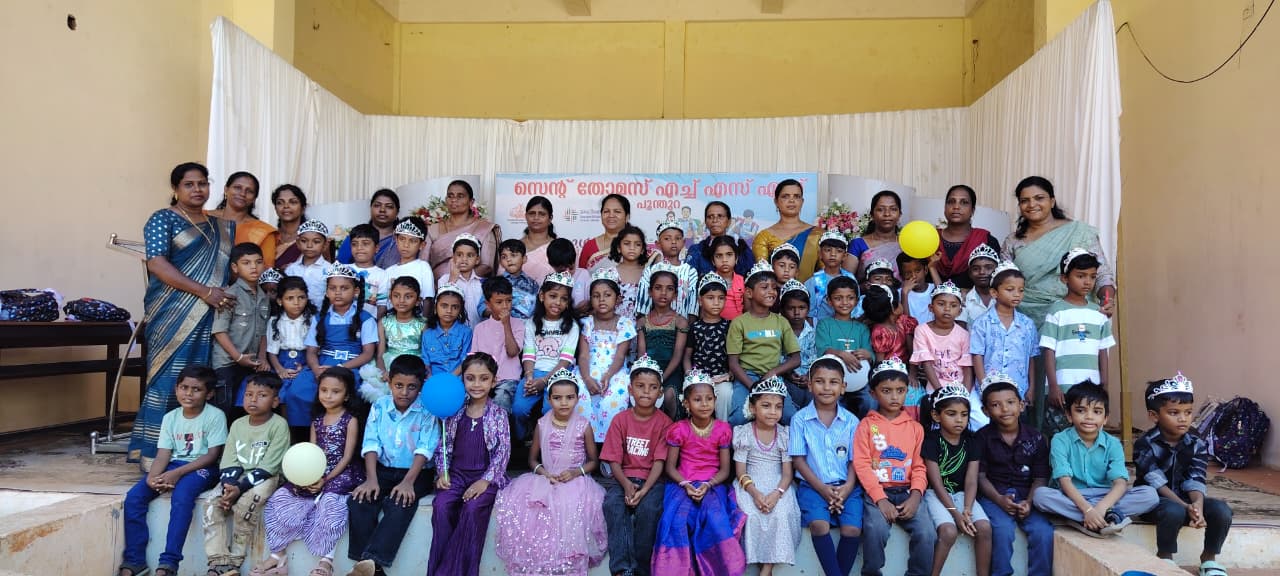 Praveshanolsavam Moment 7
